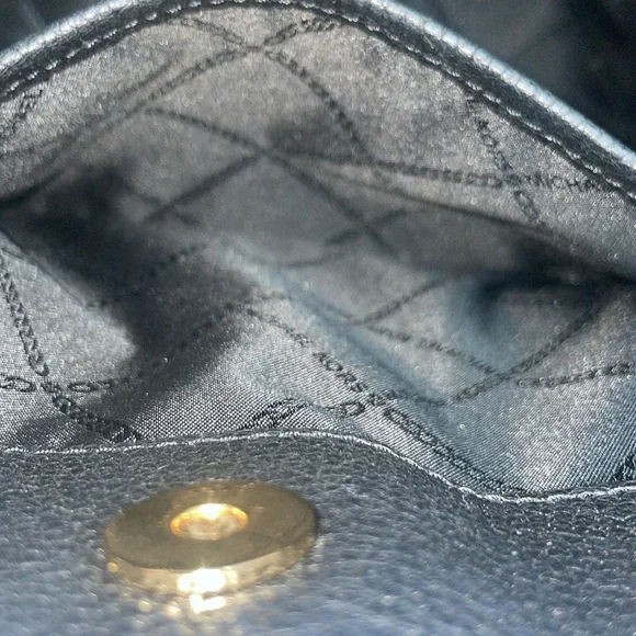 Michael Kors Jet Set Chain Legacy Shoulder Bag - Picture 11 of 15